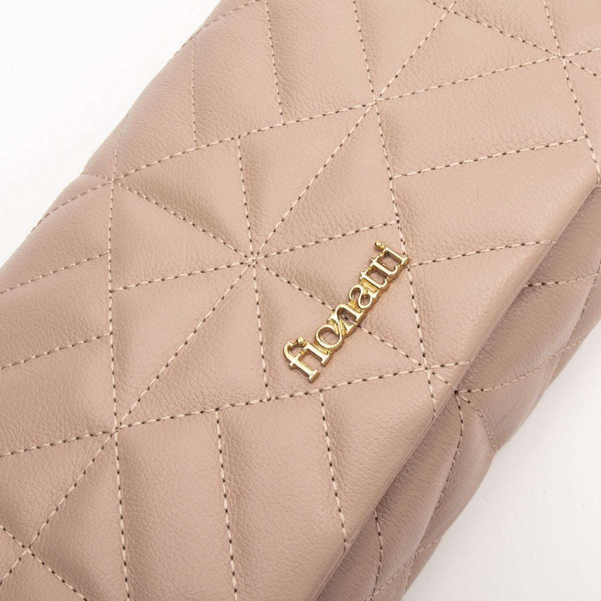 Bolsa Couro Legítimo Clutch/Tiracolo Matelassê Pequena Parma - FIONATTI
