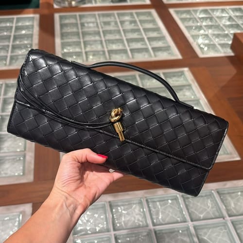 Bolsa Clutch Trançada Paige
